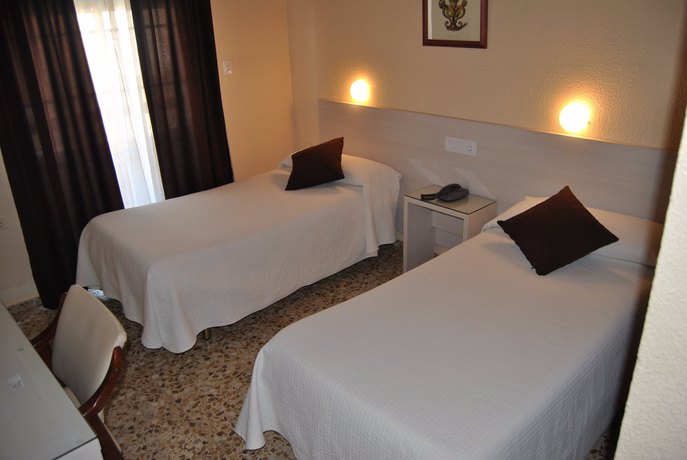 Imagen de la habitación del Hotel Los Angeles, Almendralejo. Foto 2