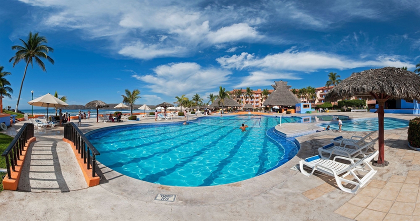 Imagen de la piscina del Hotel Los Angeles Locos - All Inclusive. Foto 8