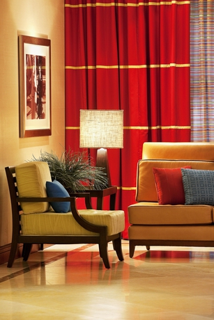 Imagen de los interiores del Hotel Los Angeles Marriott Burbank Airport. Foto 7