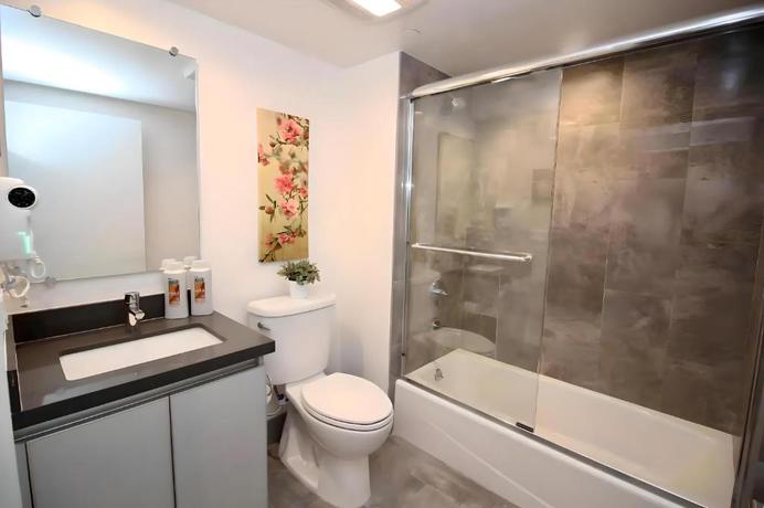 Imagen de la habitación del Hotel Los Angeles Premium City Suites - Free Secured Parking. Foto 6