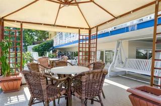 Imagen de los exteriores del Hotel Los Angeles, Riccione. Foto 9