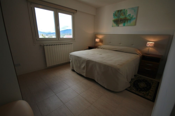 Imagen de la habitación del Hotel Los Arboles Apart. Foto 2