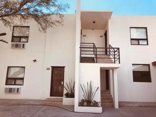 Imagen general del Hotel Los Arcos, Hidalgo del Parral. Foto 4