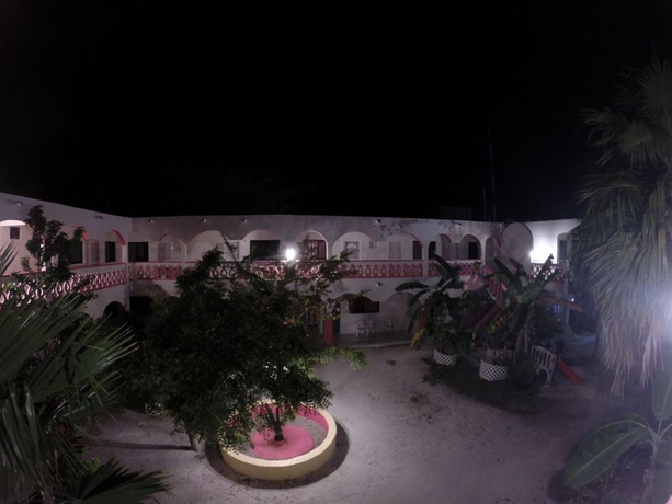 Imagen de los exteriores del Hotel Los Arcos Holbox. Foto 14