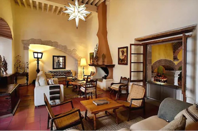 Imagen de los interiores del Hotel Los Arcos, Taxco. Foto 20
