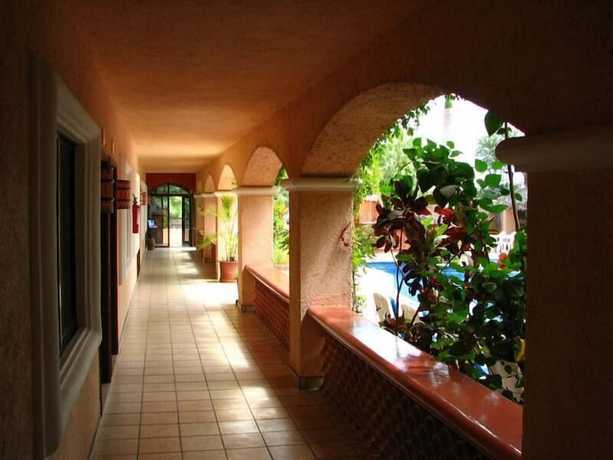 Imagen de los interiores del Hotel Los Barriles. Foto 12