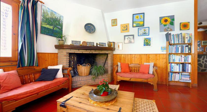 Imagen de los interiores del Hotel Los Bérchules. Foto 15