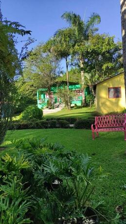 Imagen de la habitación del Hotel Los Bohios Campo A&ntilde;il. Foto 16