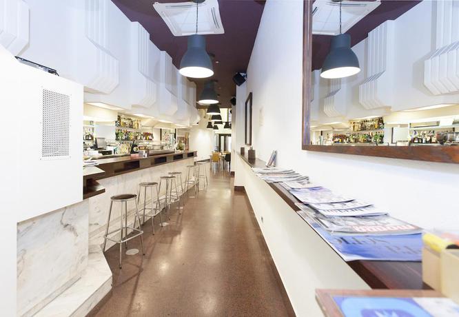 Imagen del bar/restaurante del Hotel Los Bracos. Foto 5