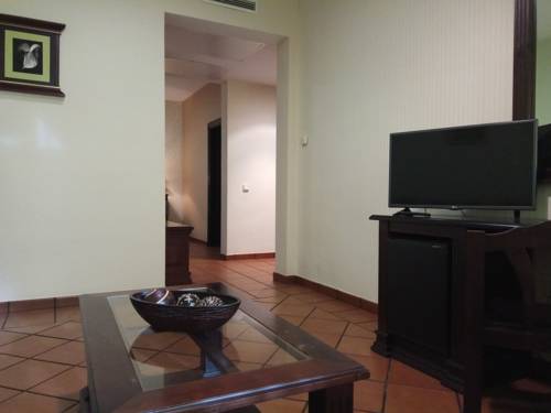 Imagen de la habitación del Hotel Los Bronces. Foto 6