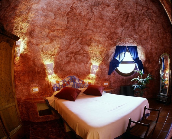 Imagen de la habitación del Hotel Los Caracoles. Foto 6