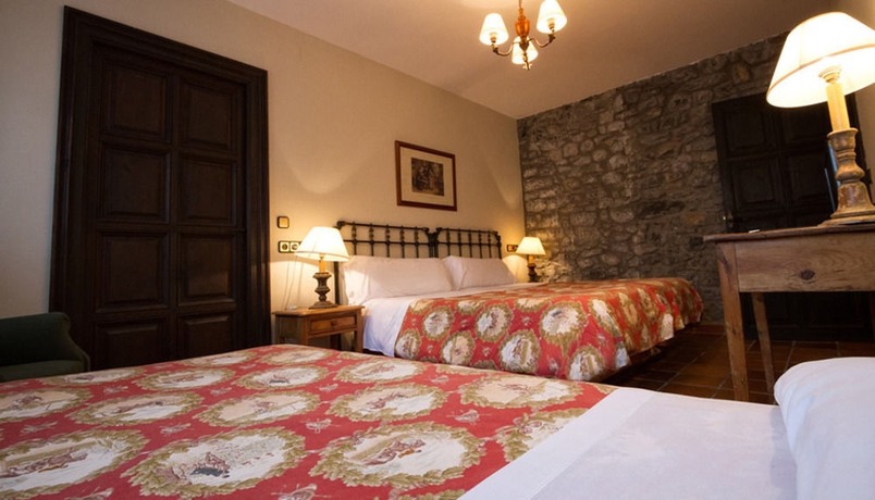 Imagen de la habitación del Hotel Los Caspios. Foto 9