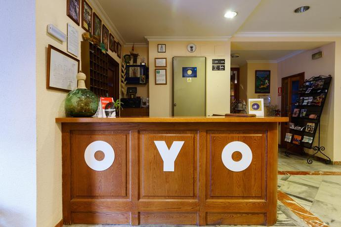 Imagen de los interiores del Hotel Los Casta&ntilde;os, Aracena. Foto 6