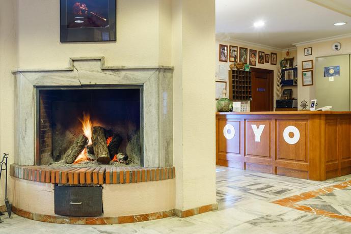 Imagen de los interiores del Hotel Los Casta&ntilde;os, Aracena. Foto 9