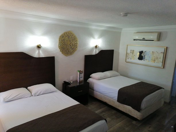 Imagen de la habitación del Hotel Los Cedros Inn, Chihuahua. Foto 6