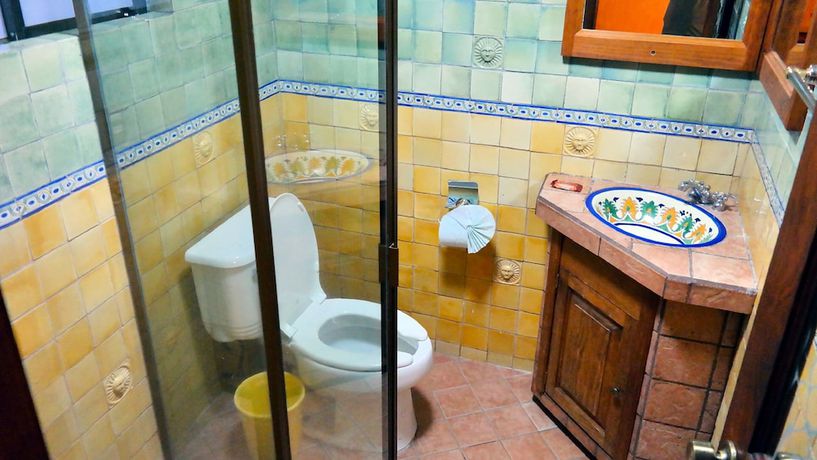 Imagen de la habitación del Hotel Los Cedros, Uruapan. Foto 3