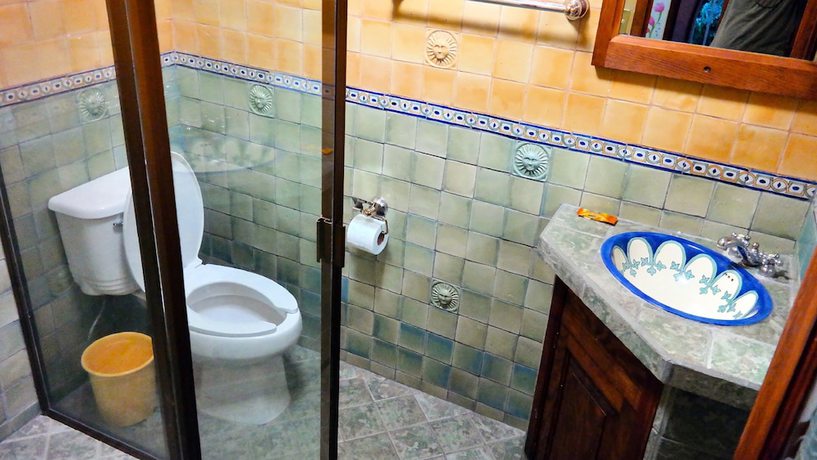 Imagen de la habitación del Hotel Los Cedros, Uruapan. Foto 6