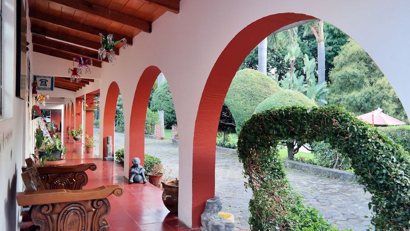 Imagen de los interiores del Hotel Los Cedros, Uruapan. Foto 16