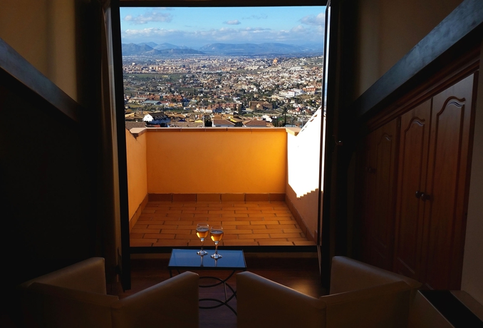 Imagen de la habitación del Hotel Los Cerezos. Foto 4