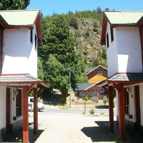 Imagen general del Hotel Los Cerezos, SAN MART&Iacute;N DE LOS ANDES. Foto 2