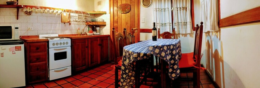 Imagen de la habitación del Hotel Los Cerezos, SAN MART&Iacute;N DE LOS ANDES. Foto 32