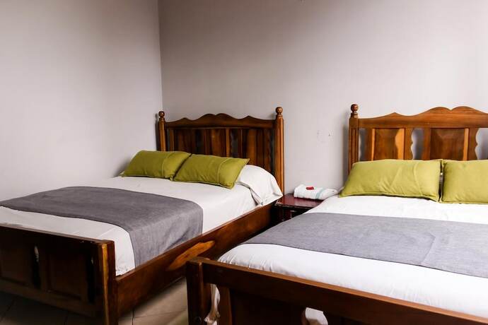 Imagen de la habitación del Hotel Los Cerros De Bogotá. Foto 17