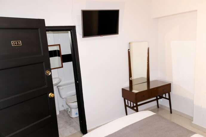 Imagen de la habitación del Hotel Los Cerros De Bogotá. Foto 21