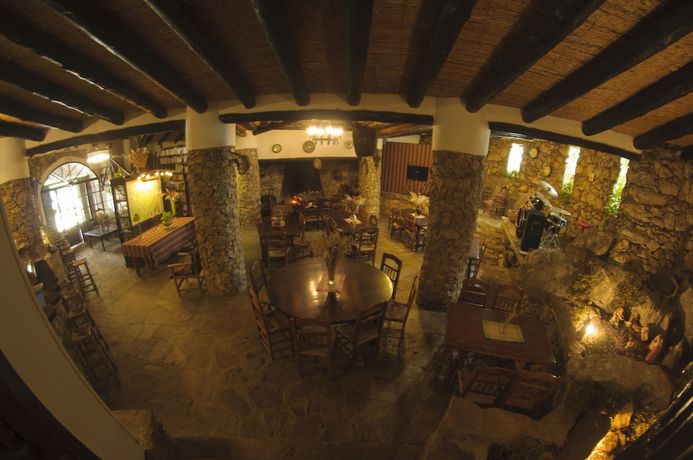 Imagen de los interiores del Hotel Los Chozos. Foto 13