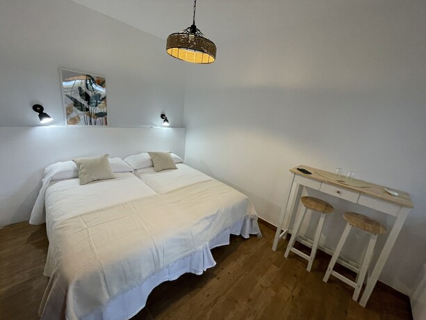 Imagen general del Hotel Los Chozos del Geoparque. Foto 2