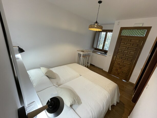 Imagen general del Hotel Los Chozos del Geoparque. Foto 4