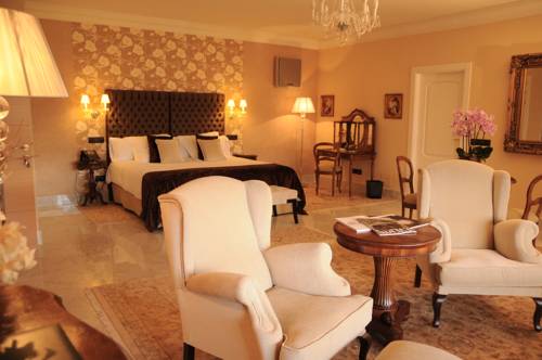 Imagen de la habitación del Hotel Los Cinco Enebros. Foto 9