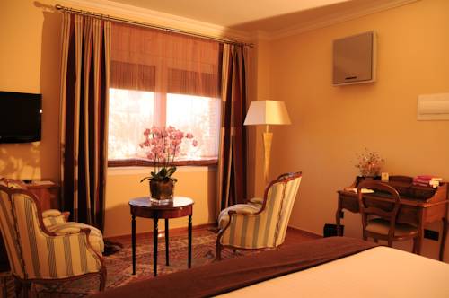 Imagen de la habitación del Hotel Los Cinco Enebros. Foto 10