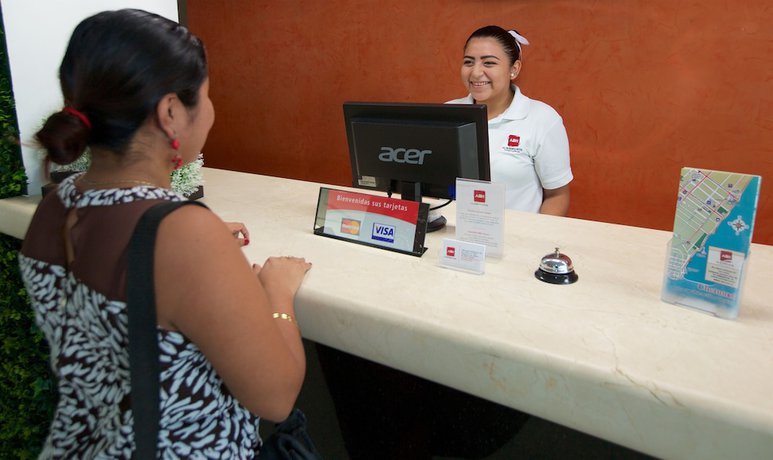 Imagen de los interiores del Hotel Los Cocos Chetumal. Foto 12