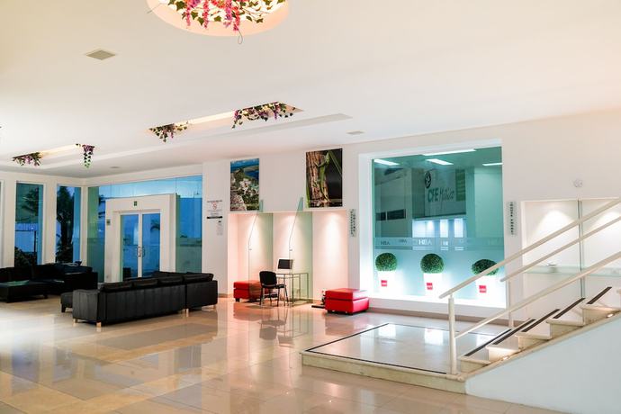 Imagen de los interiores del Hotel Los Cocos Chetumal. Foto 13