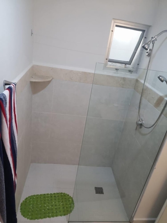 Imagen de la habitación del Hotel Los Cocos de Chac&aacute; Playa Progreso. Foto 5