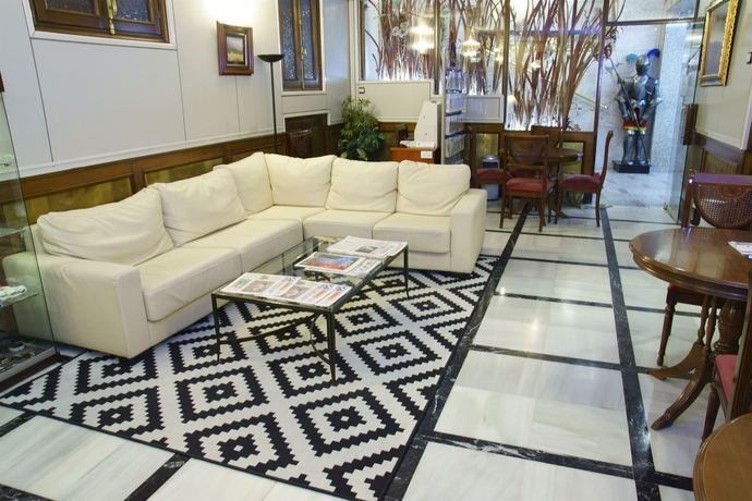 Imagen de los interiores del Hotel Los Condes. Foto 14