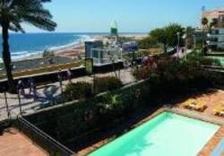 Imagen de los exteriores del Hotel Los Corales, Playa del Ingl&eacute;s. Foto 2