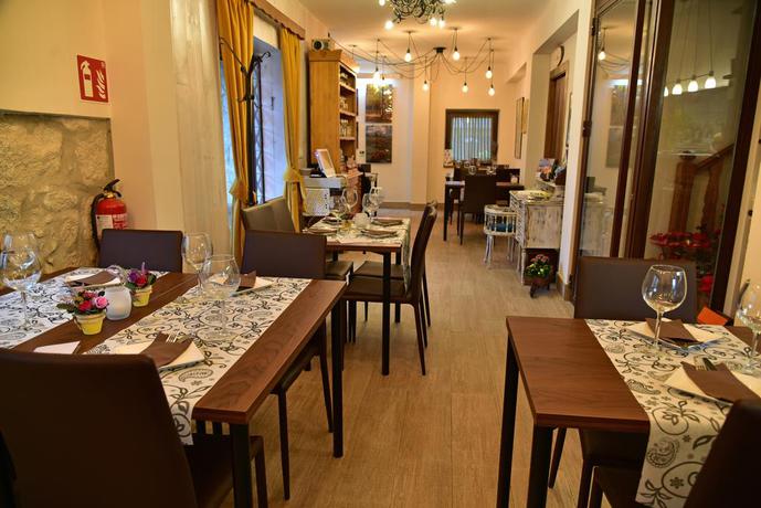 Imagen del bar/restaurante del Hotel Los Corrales de Soto. Foto 5