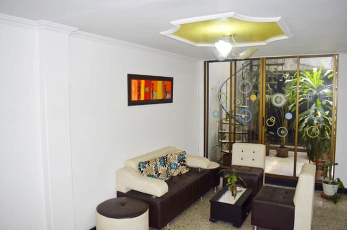 Imagen de los interiores del Hotel Los Cristales, Pereira. Foto 18
