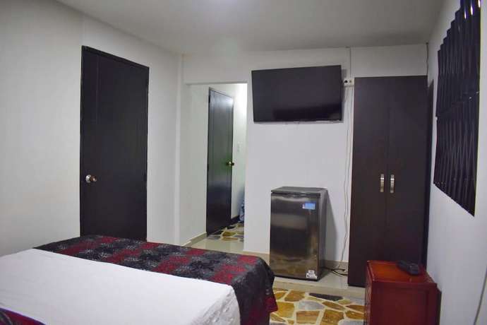 Imagen de la habitación del Hotel Los Cristales, Pereira. Foto 6