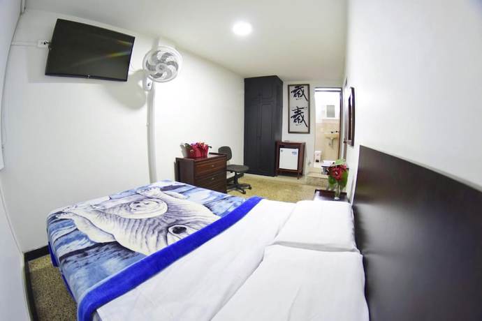 Imagen de la habitación del Hotel Los Cristales, Pereira. Foto 14