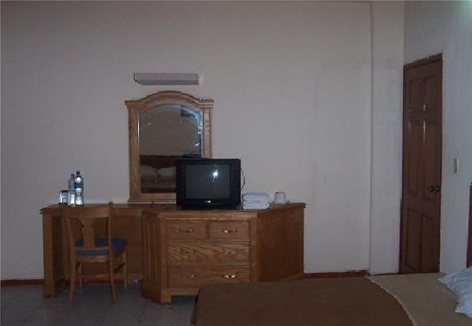 Imagen de la habitación del Hotel Los Cuates De Cancun. Foto 7