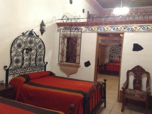 Imagen de la habitación del Hotel Los Escudos, P&aacute;tzcuaro. Foto 8