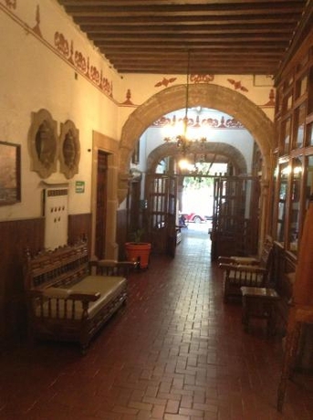 Imagen general del Hotel Los Escudos, P&aacute;tzcuaro. Foto 3