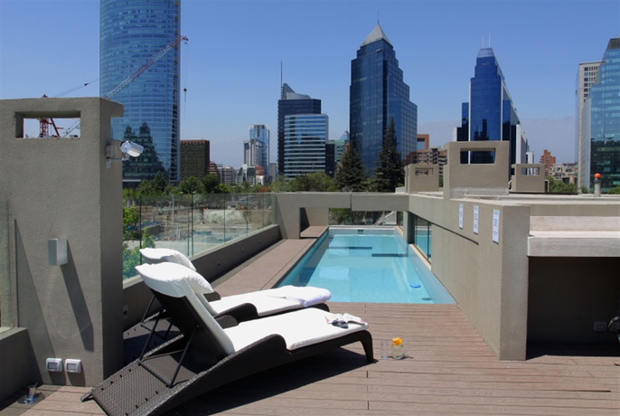 Imagen de la piscina del Hotel Los Españoles Plus. Foto 9