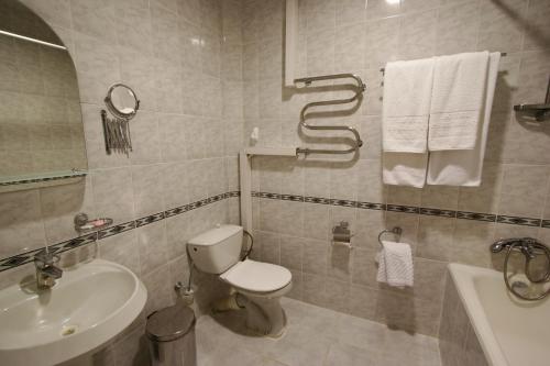 Imagen de la habitación del Hotel Los. Foto 3