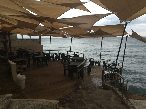 Imagen del bar/restaurante del Hotel Los Farallones. Foto 4