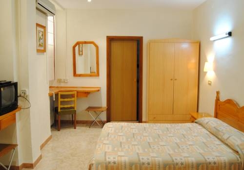 Imagen de la habitación del Hotel Los Felipes. Foto 2