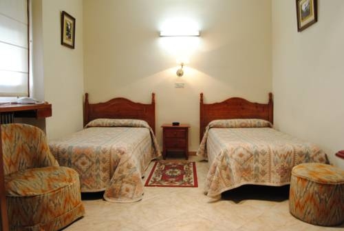Imagen de la habitación del Hotel Los Felipes. Foto 4