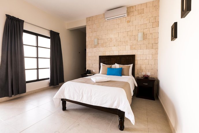 Imagen de la habitación del Hotel Los Frailes, Valladolid, Yucat&aacute;n. Foto 10